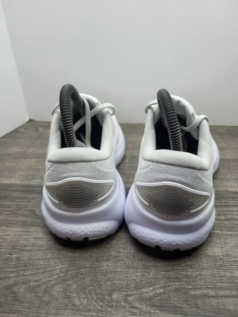 Brooks gently used